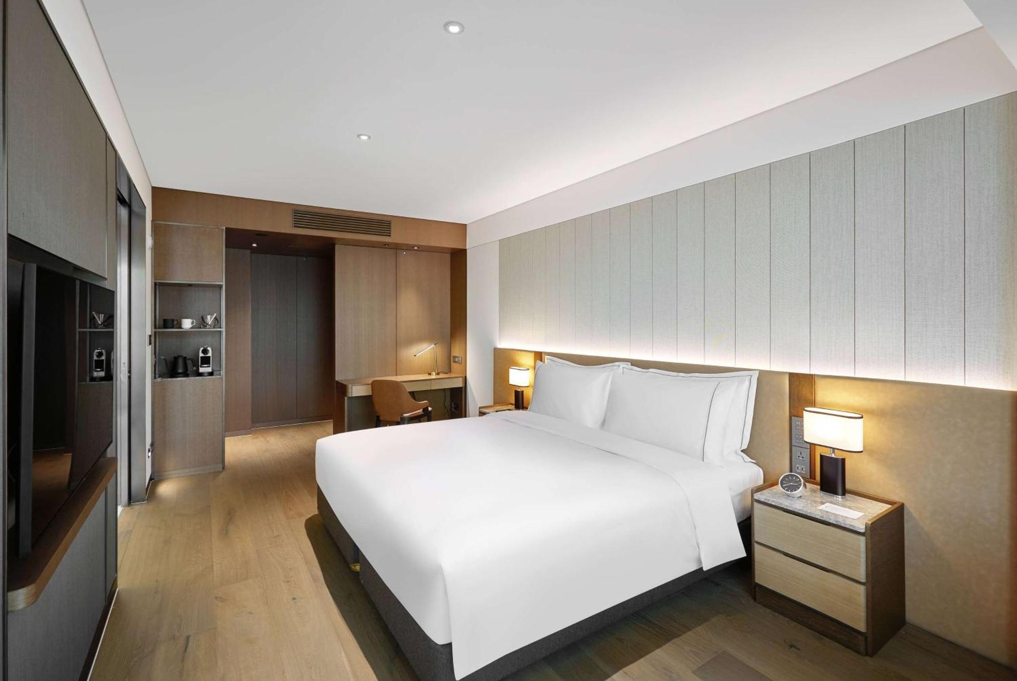 Wyndham Grand Busan Bagian luar foto